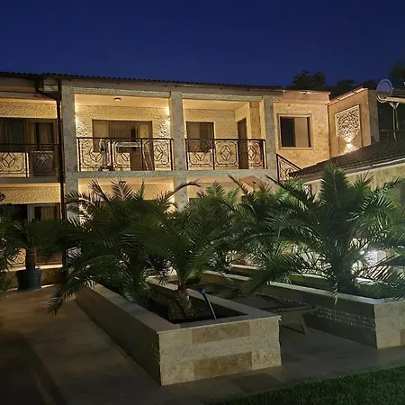 Pensión Casa Raluca 3*