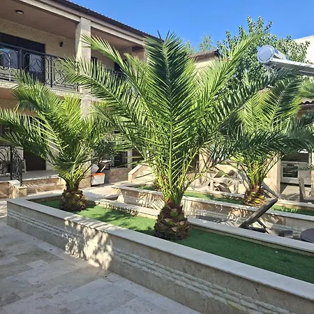 Casa Raluca 3*